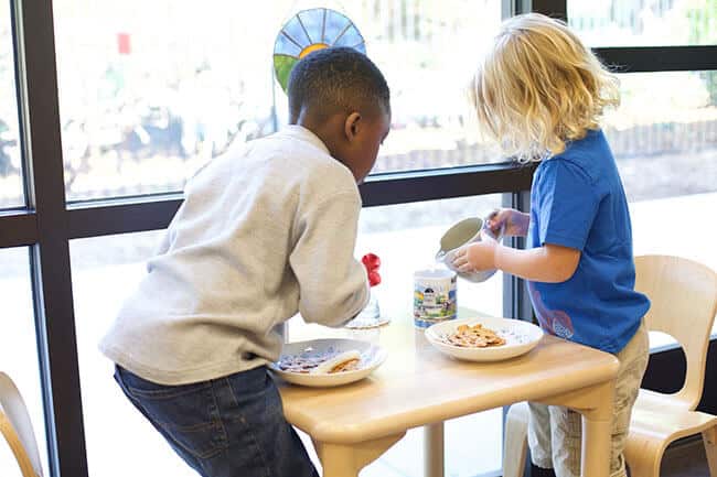montessori children learning about food